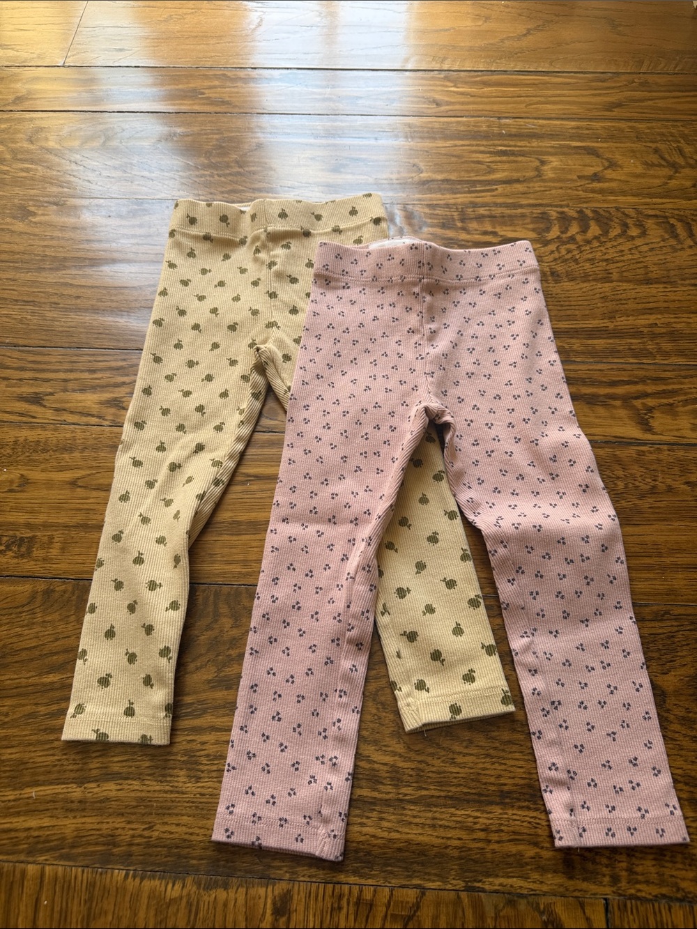 Zara Girls' Pink Floral & Cream Floral Knit Leggings Duo